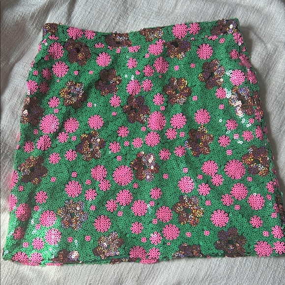 Topshop Dresses & Skirts - NWT Topshop Sequin Miniskirt Size 6